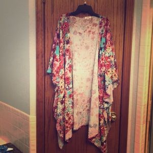 Vacation Kimono (Brand new)